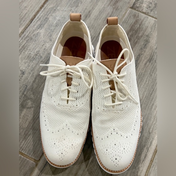 Cole Haan Men's Off-White Oxford Shoes size 10
Excellent Condition - Picture 1 of 6